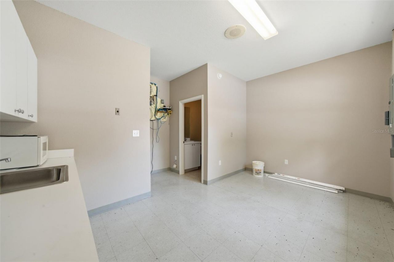 401 W Interlake Boulevard , Lake Placid, FL 33852 Photo