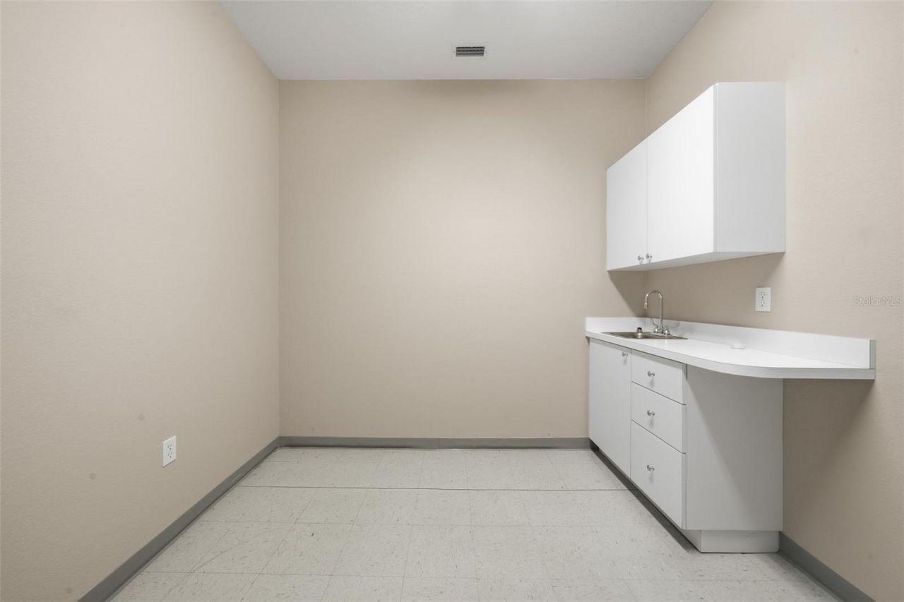 401 W Interlake Boulevard , Lake Placid, FL 33852 Photo