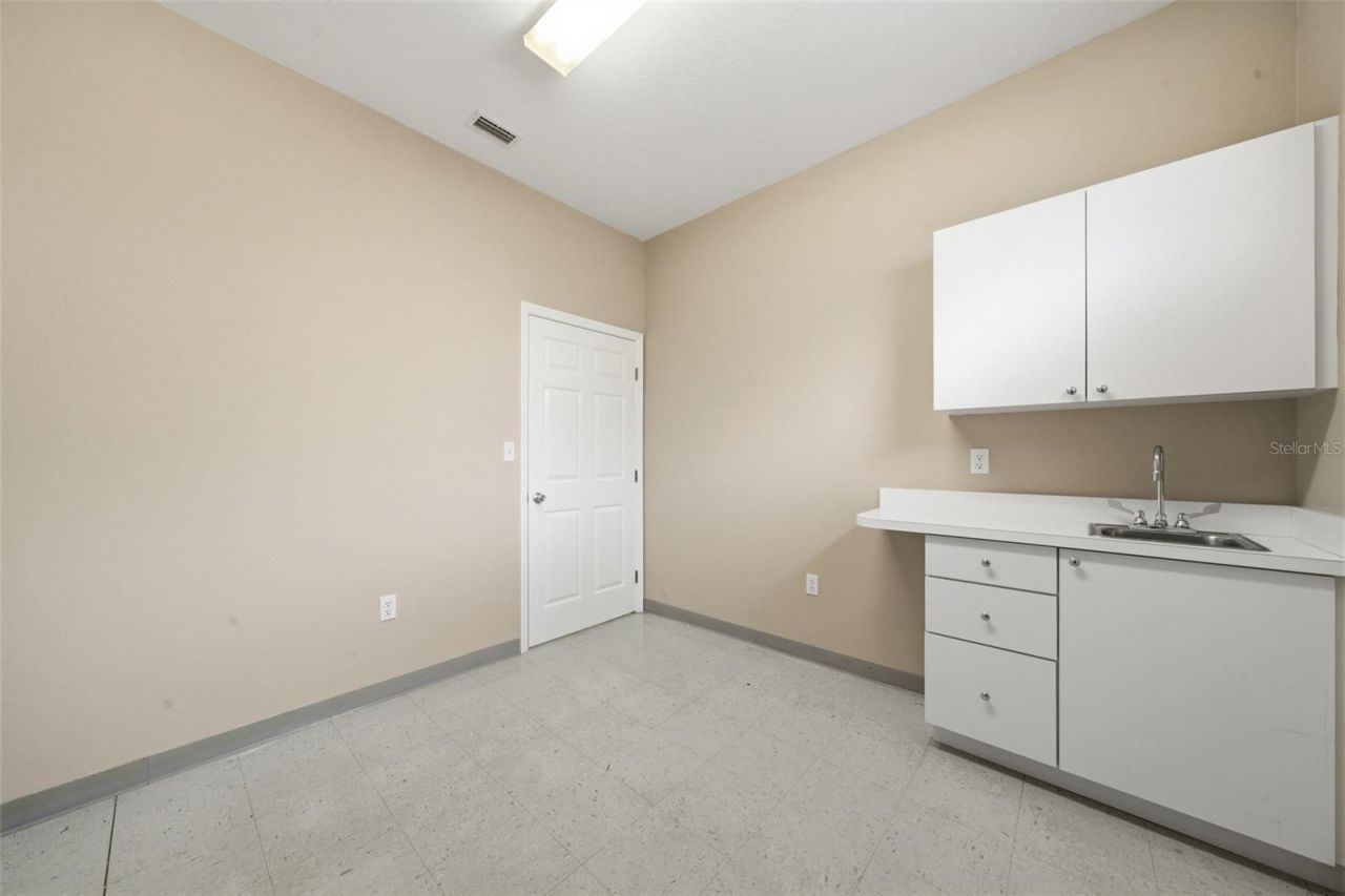401 W Interlake Boulevard , Lake Placid, FL 33852 Photo