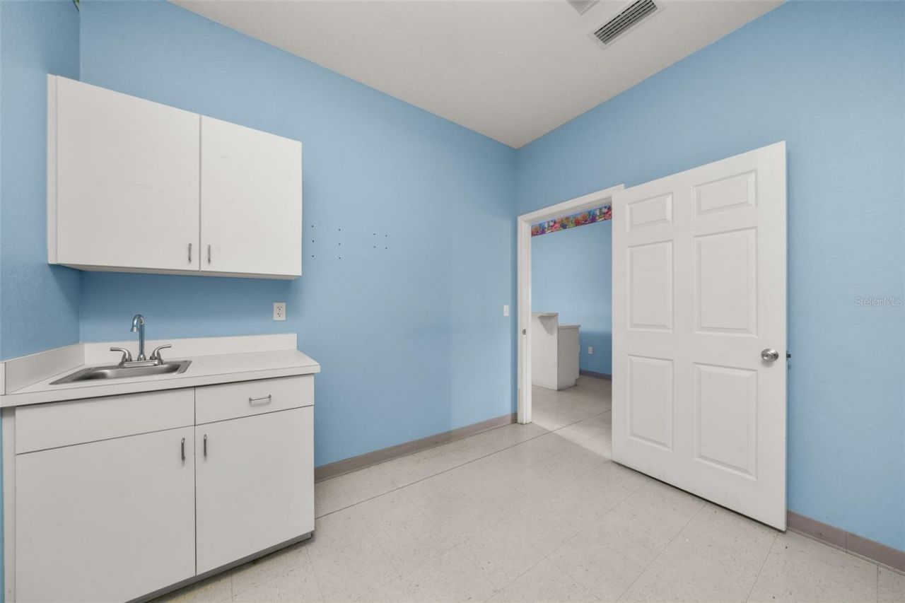401 W Interlake Boulevard , Lake Placid, FL 33852 Photo