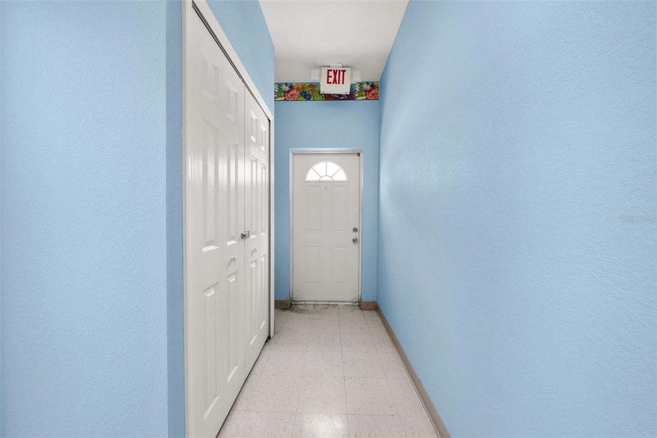 401 W Interlake Boulevard , Lake Placid, FL 33852 Photo