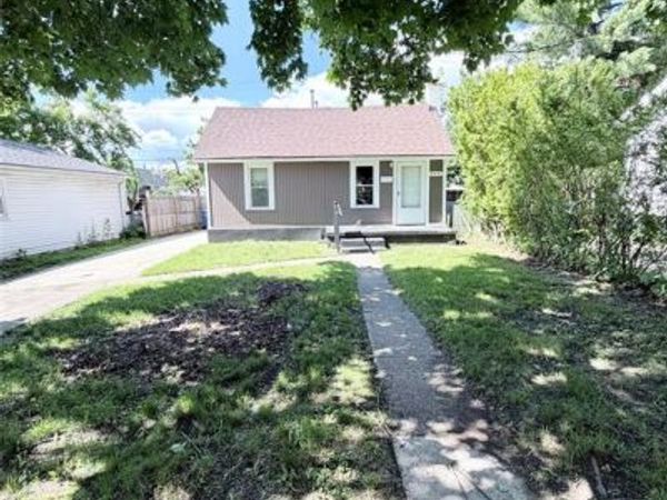 8661 Dodge Avenue, Warren, MI 48089