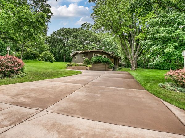 3135 Blackheath Drive, Saint Cloud, MN 56301
