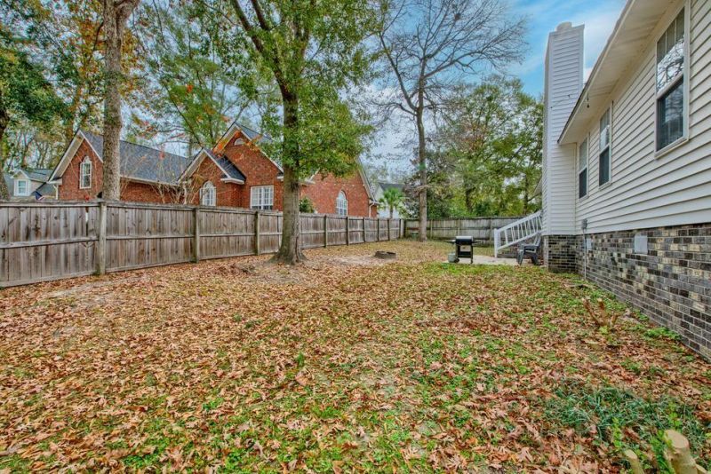1016 Maidstone Drive Photo 14