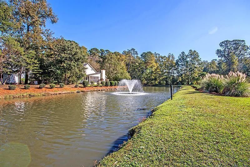 1016 Maidstone Drive Photo 45