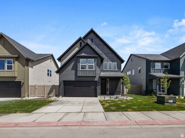 1073 W 880 LN S, Unit 30, Woods Cross, UT 84087