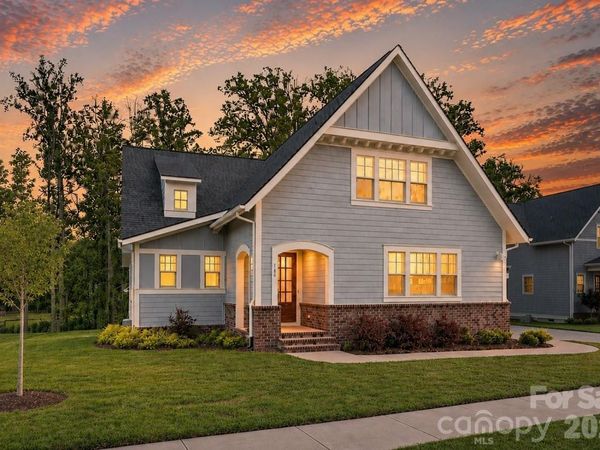 165 Little Indian Loop , Mooresville, NC 28117
