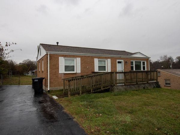 151 Return RD, Roanoke, VA 24019