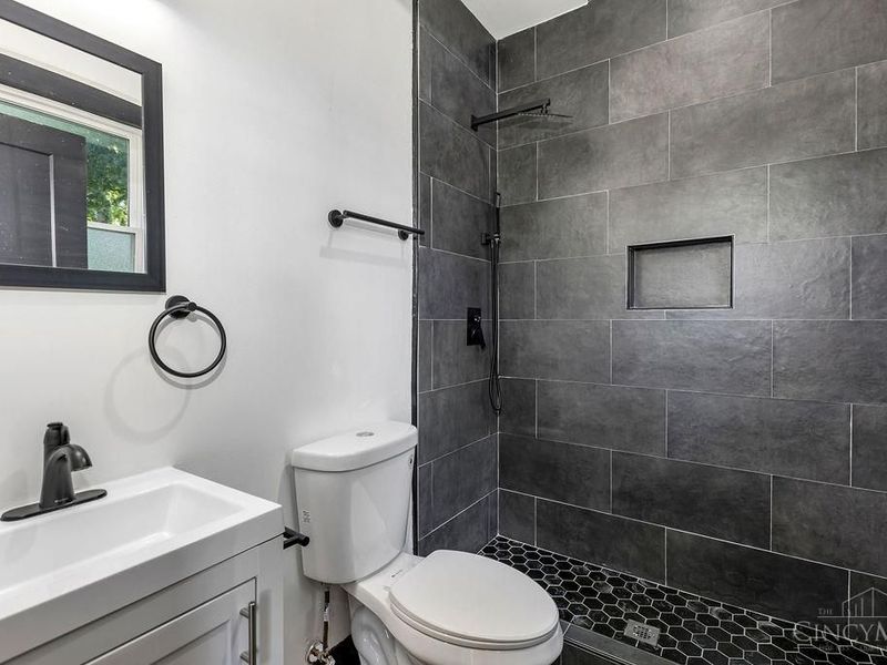 3044 OBryon Street, Cincinnati, OH 45208 Photo 14