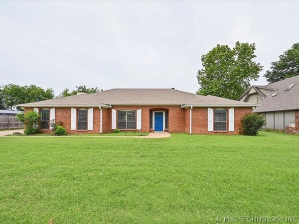 2625 W 68th Street , Tulsa, OK 74132