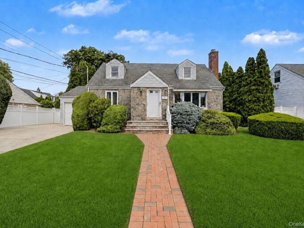 1753 Maurice Avenue , East Meadow, NY 11554