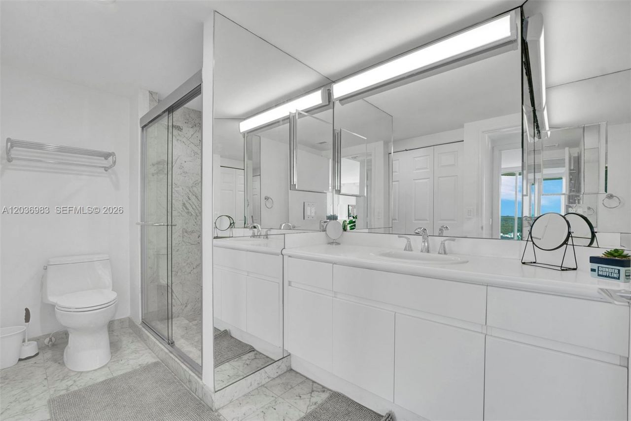 16400 Collins Ave , Unit 1944, Sunny Isles Beach, FL 33160 Photo