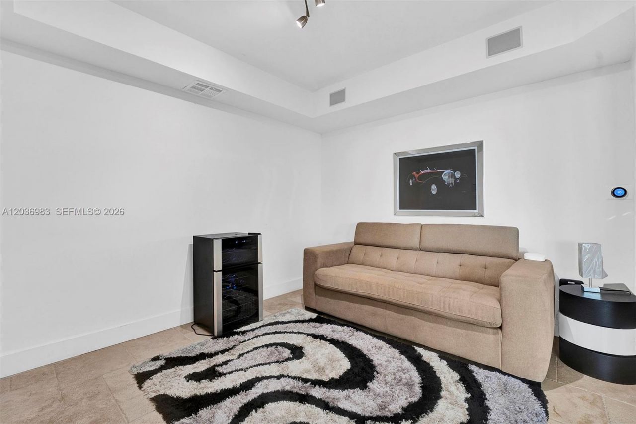 16400 Collins Ave , Unit 1944, Sunny Isles Beach, FL 33160 Photo