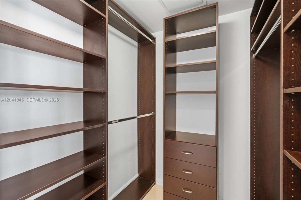 495 Brickell Ave, Unit BAY807, Miami, FL 33131 Photo