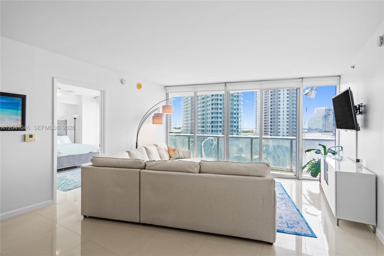 495 Brickell Ave, Unit BAY807, Miami, FL 33131 Photo