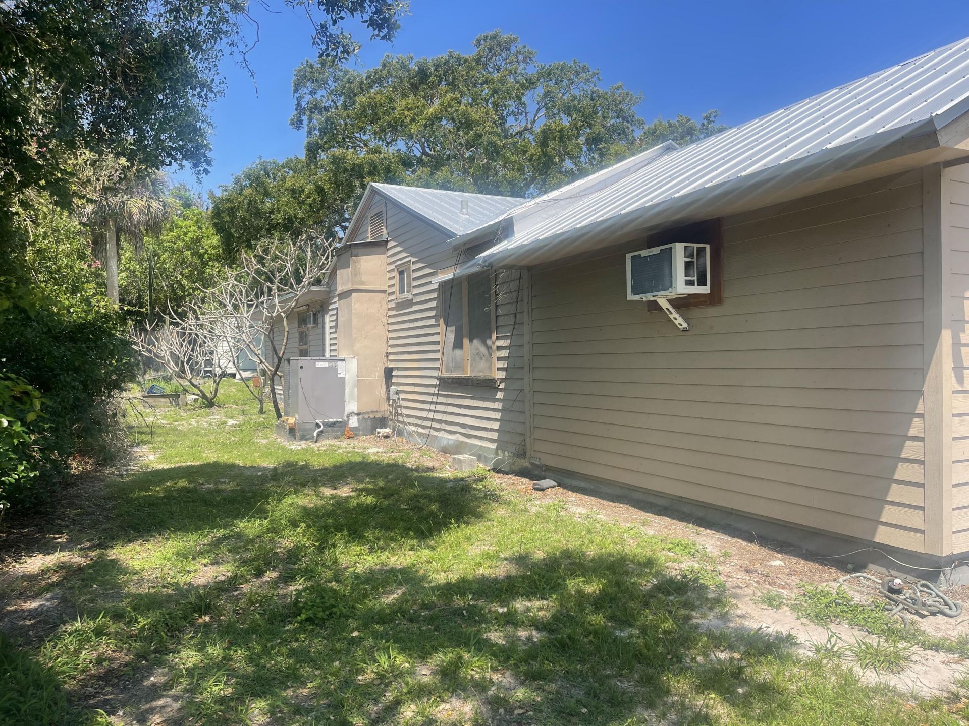 2509 N Old Dixie Highway, St. Lucie Village, FL 34946 Photo
