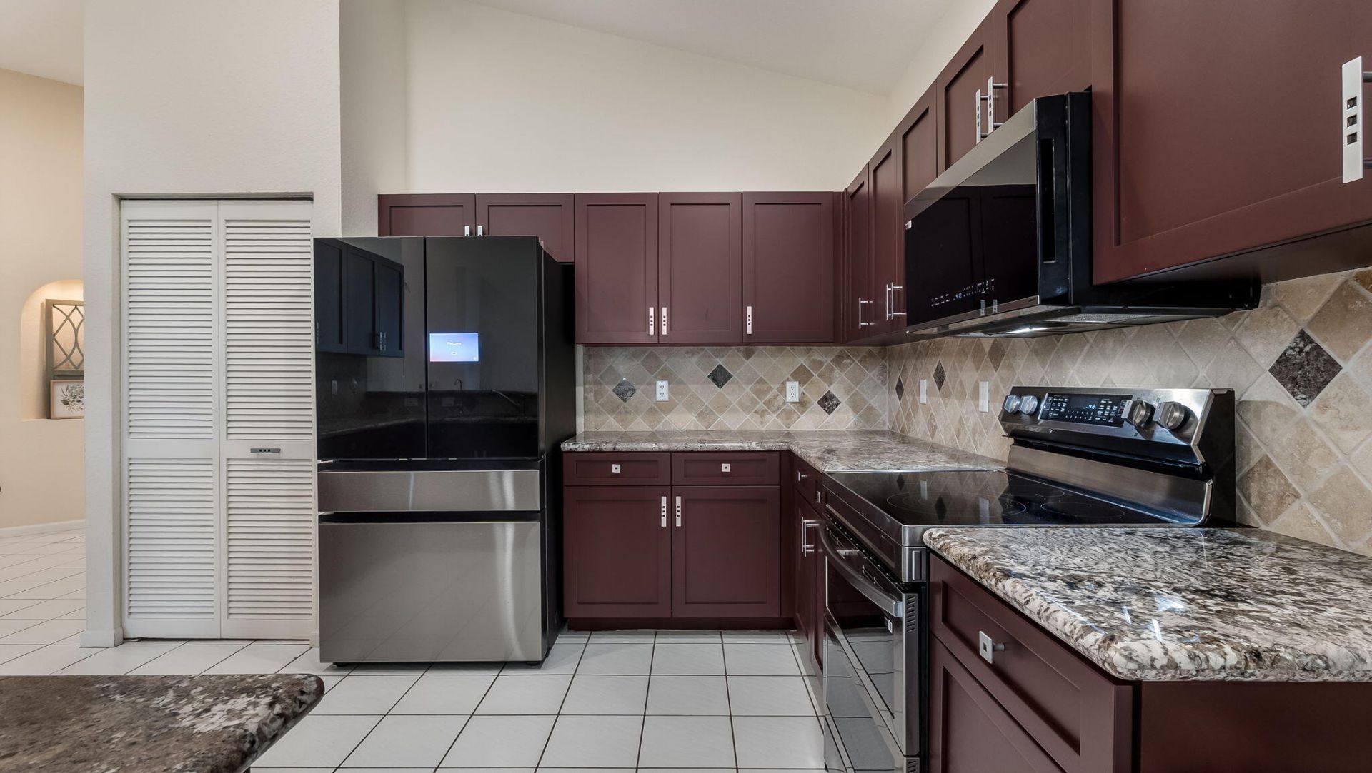 8754 NW 75th Place, Tamarac, FL 33321 Photo