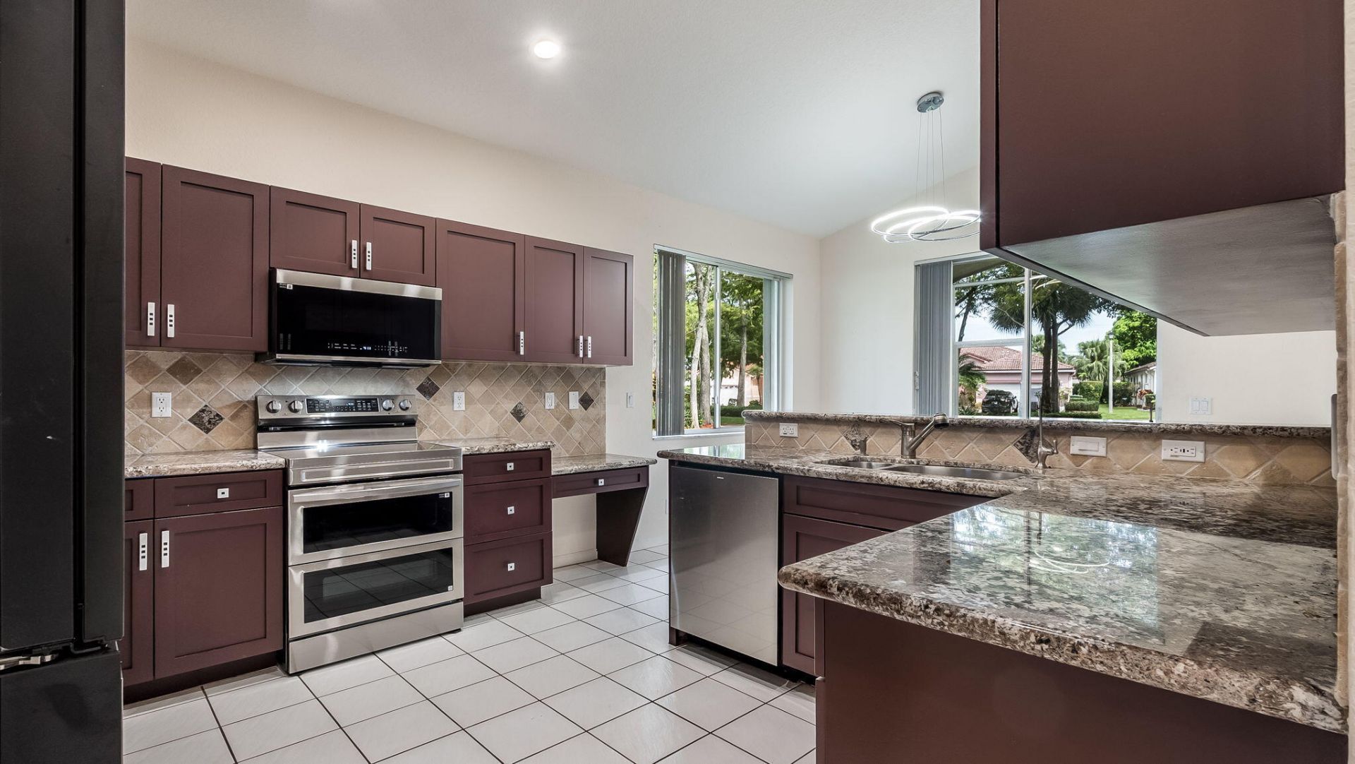 8754 NW 75th Place, Tamarac, FL 33321 Photo