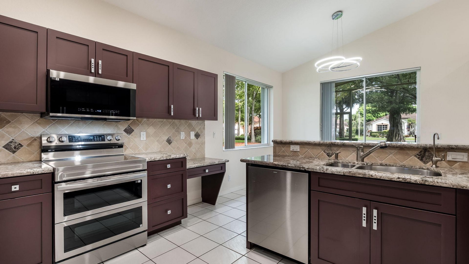 8754 NW 75th Place, Tamarac, FL 33321 Photo