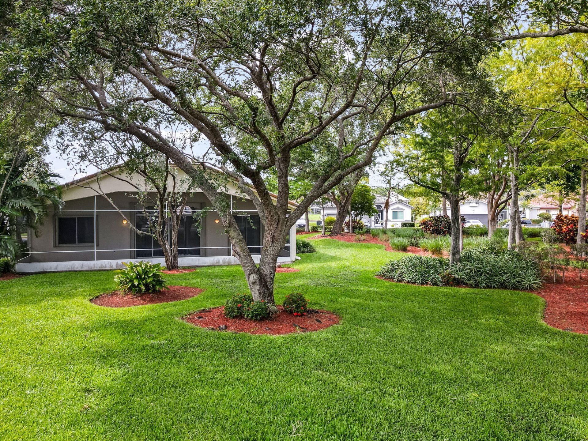 8754 NW 75th Place, Tamarac, FL 33321 Photo