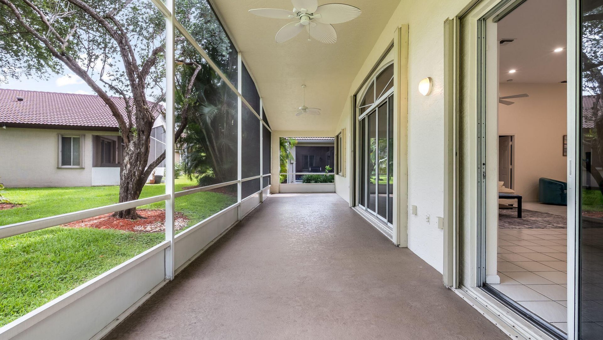 8754 NW 75th Place, Tamarac, FL 33321 Photo