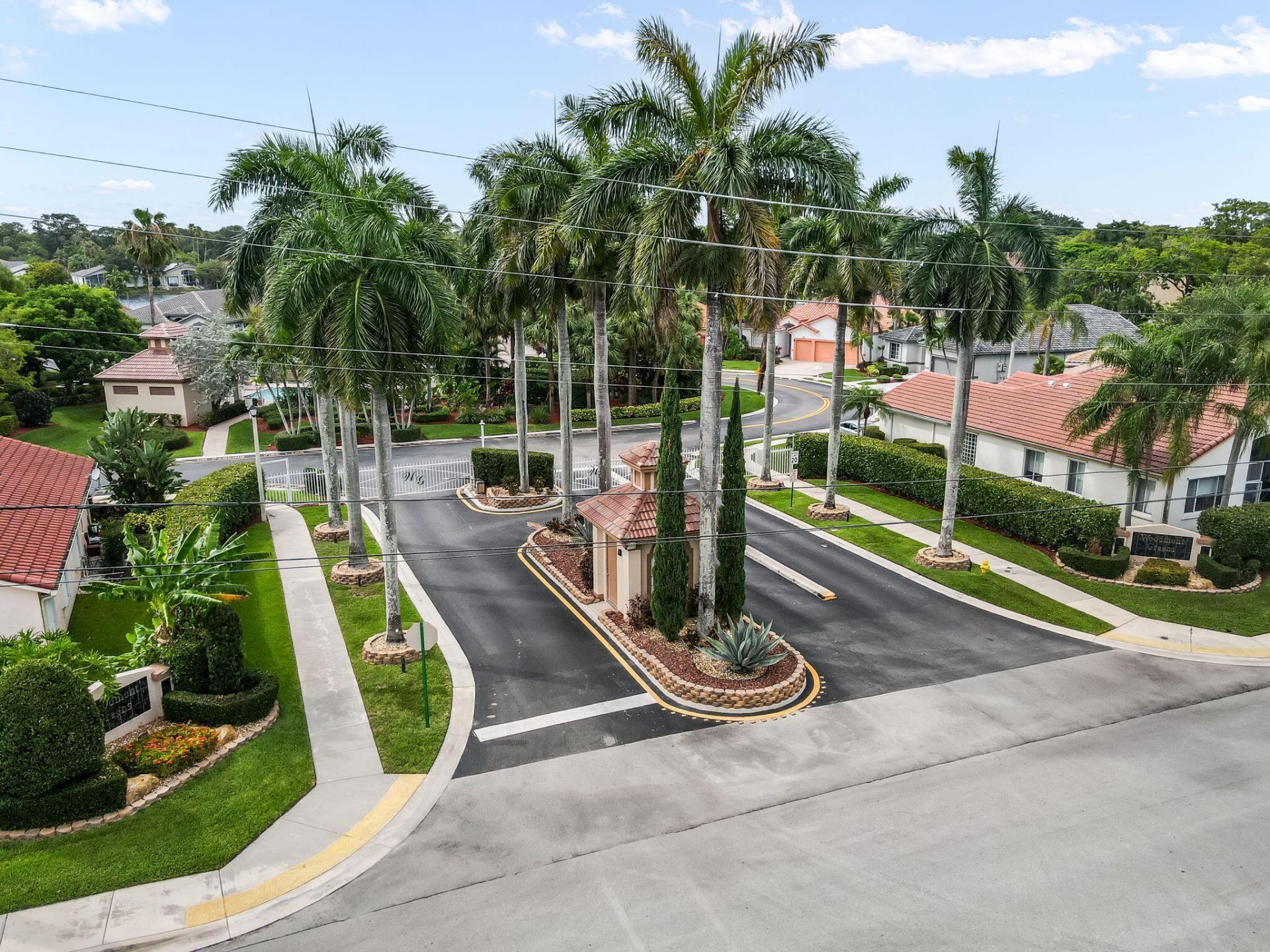 8754 NW 75th Place, Tamarac, FL 33321 Photo