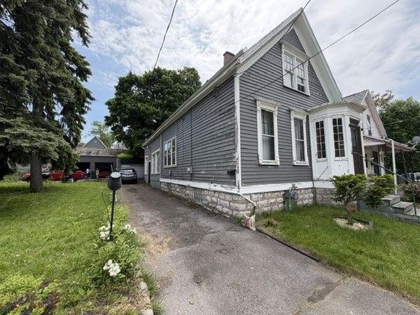 63 Woeppel Street , Buffalo, NY 14211