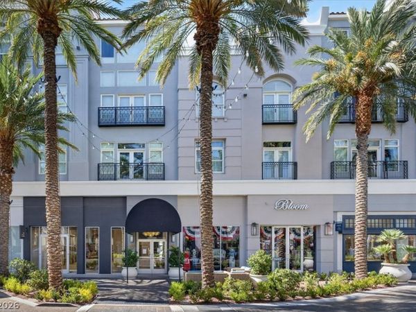 2220 Village Walk Drive , Unit 3221, Henderson, NV 89052