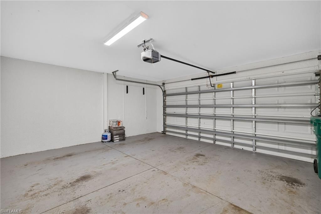 6156 Mandalay Cir, Unit 12, Naples, FL 34112 Photo