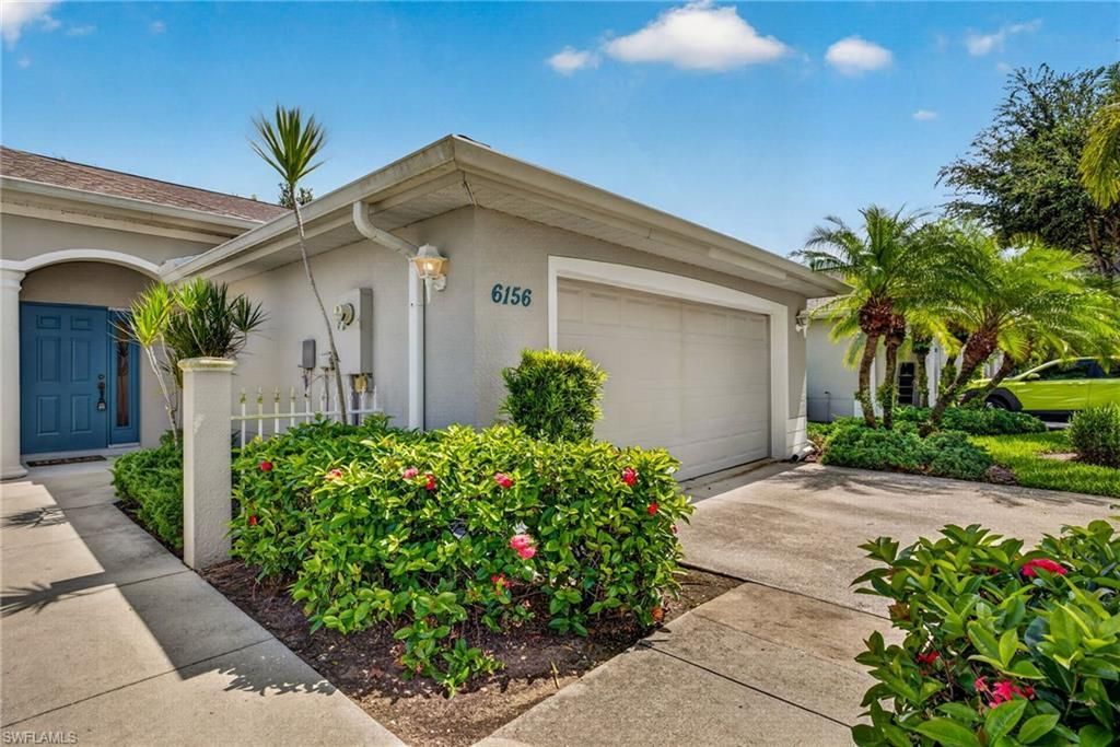 6156 Mandalay Cir, Unit 12, Naples, FL 34112 Photo