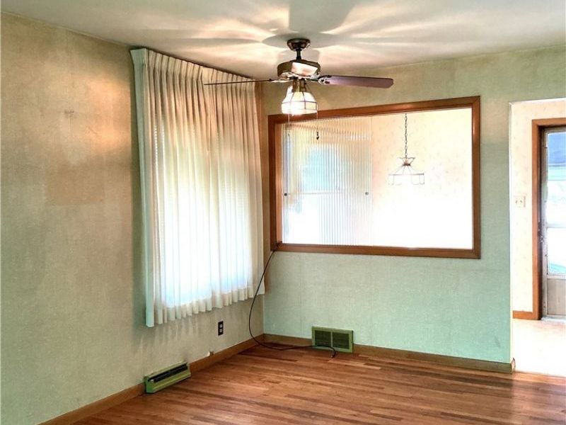4950 N Sedgewick, Lyndhurst, OH 44124 Photo 8