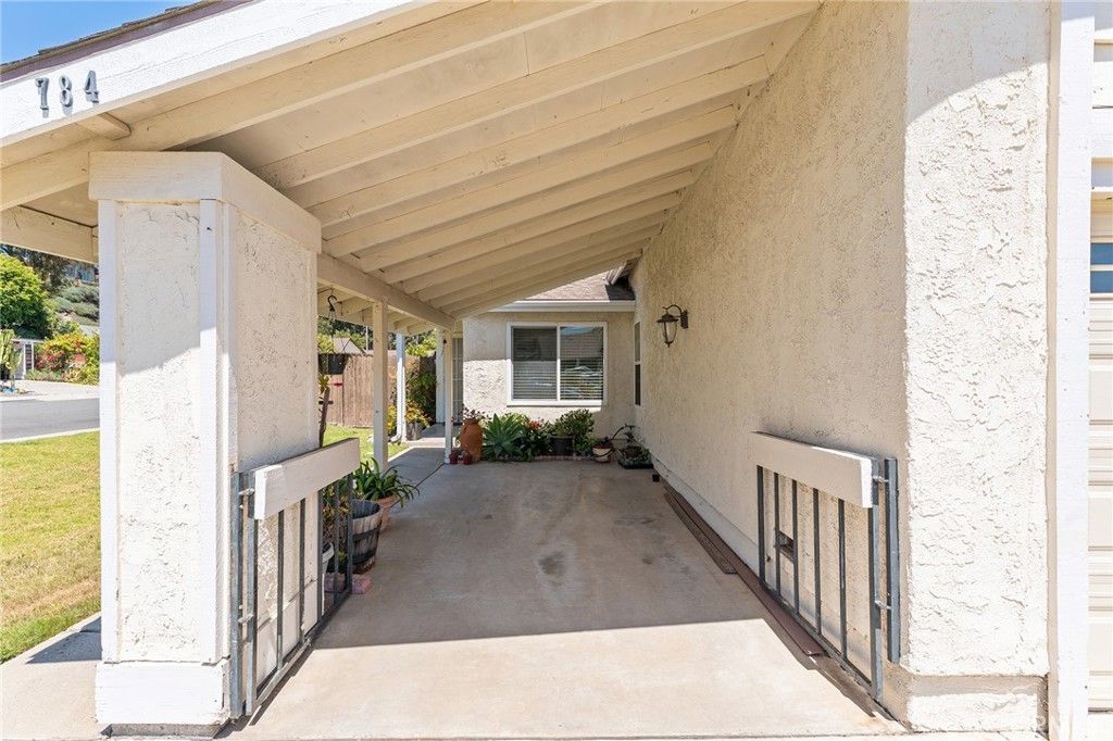 784 Hillcrest Drive, Camarillo, CA 93012 Main Photo