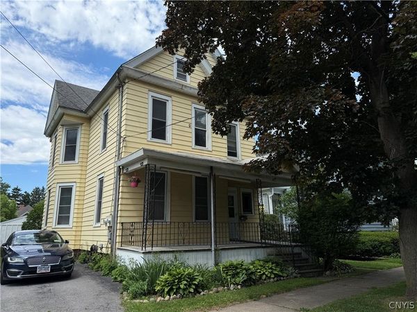 328 Elizabeth Street , Oneida, NY 13421