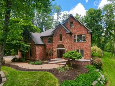10 Linden Lane, Painted Post, NY 14870