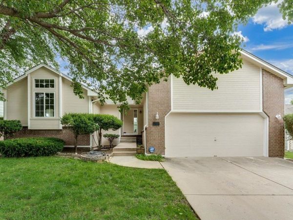 3737 N Whispering Brook Ct, Wichita, KS 67220