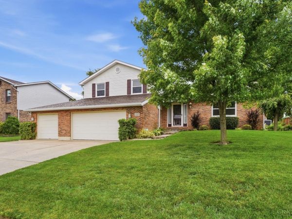 137 Palm Springs Drive, Fairfield, OH 45014