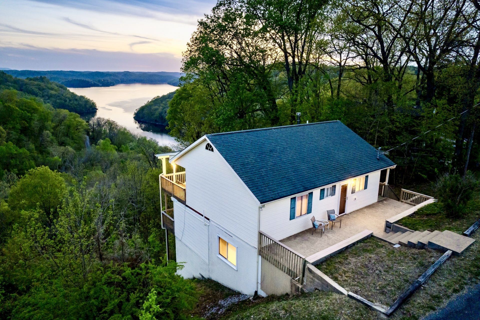 258 Captains Point Rd, Silver Point, TN 38582 Main Photo