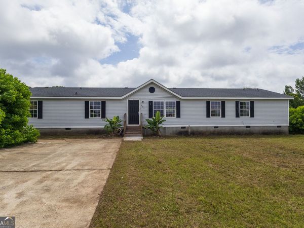 324 Cavalry Court, Byron, GA 31008