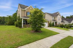 1005 Bald Cypress Drive photo 4
