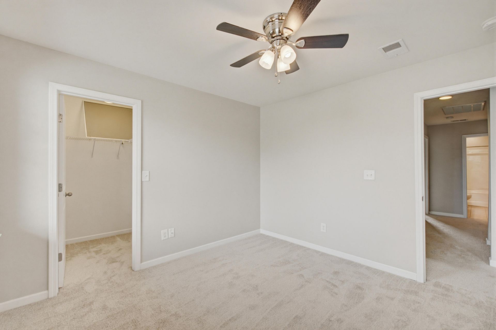 1005 Bald Cypress Drive Photo 32