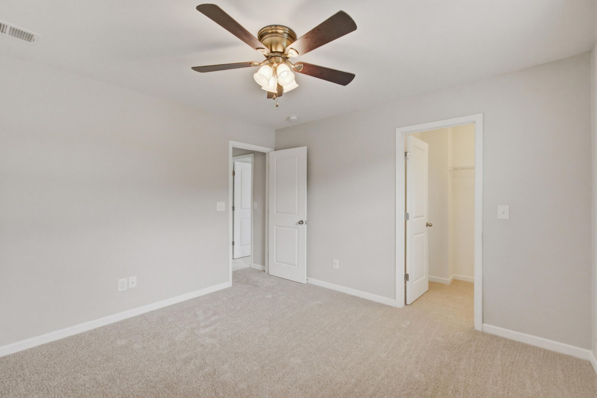 1005 Bald Cypress Drive Photo 34
