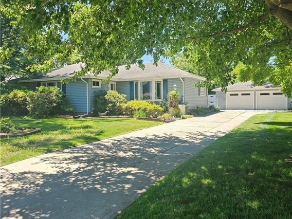242 Sunset Road, Avon Lake, OH 44012