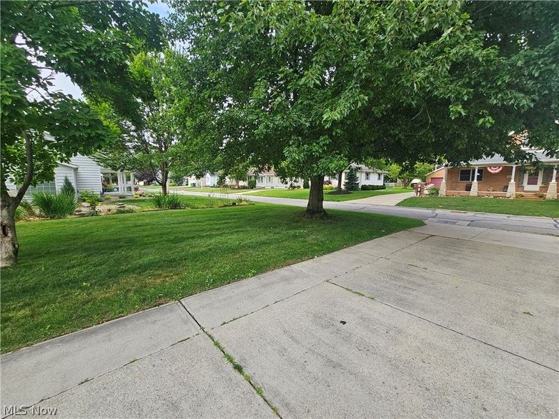 242 Sunset Road, Avon Lake, OH 44012 Photo 50