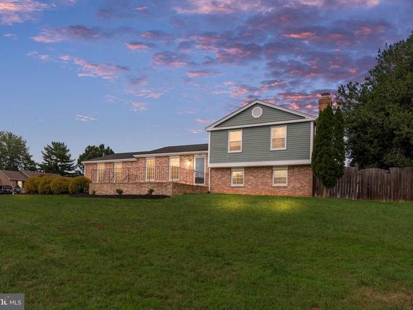 400 COLLINGWOOD DRIVE, FREDERICKSBURG, VA 22405