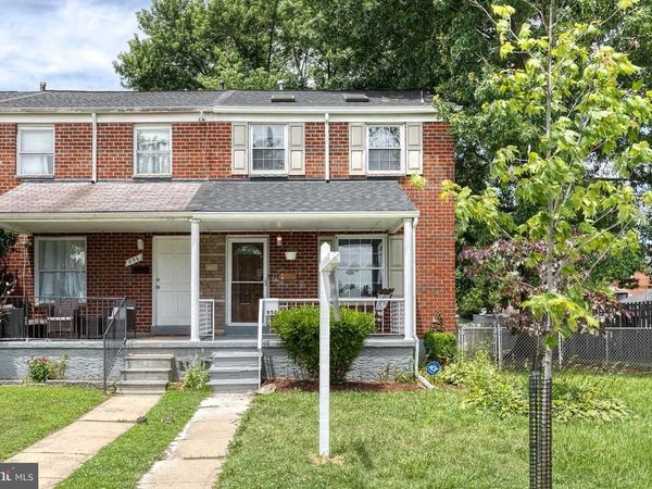 958 MIDDLEBOROUGH ROAD, ESSEX, MD 21221