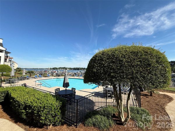 18733 Vineyard Point Lane , Cornelius, NC 28031