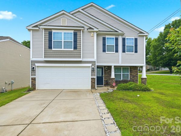 8502 Mansell Court , Charlotte, NC 28215