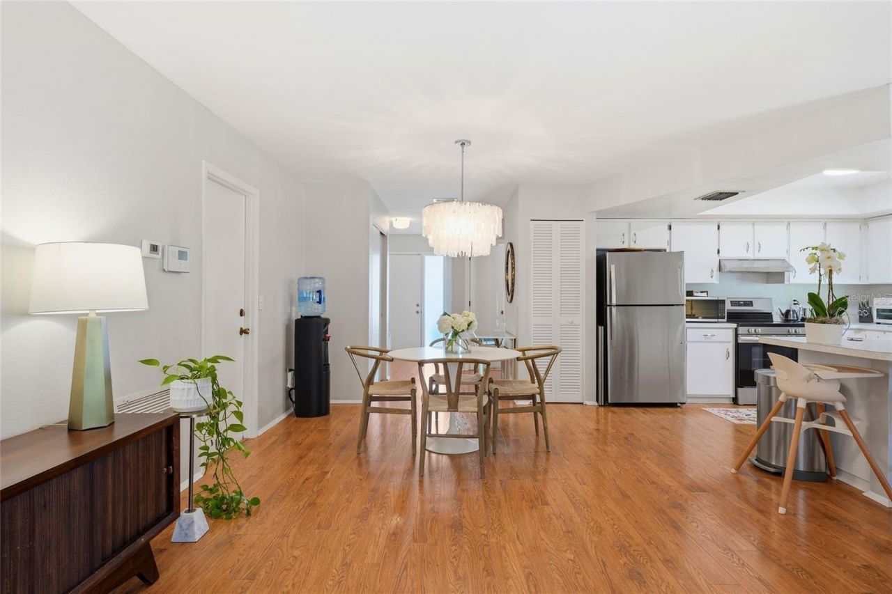 831 Highland Street, Sarasota, FL 34234 Photo