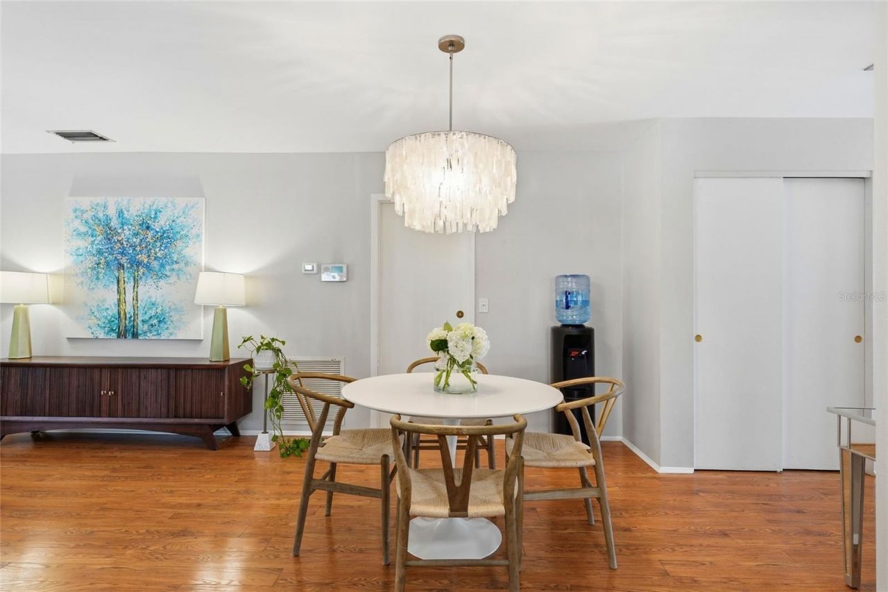 831 Highland Street, Sarasota, FL 34234 Photo