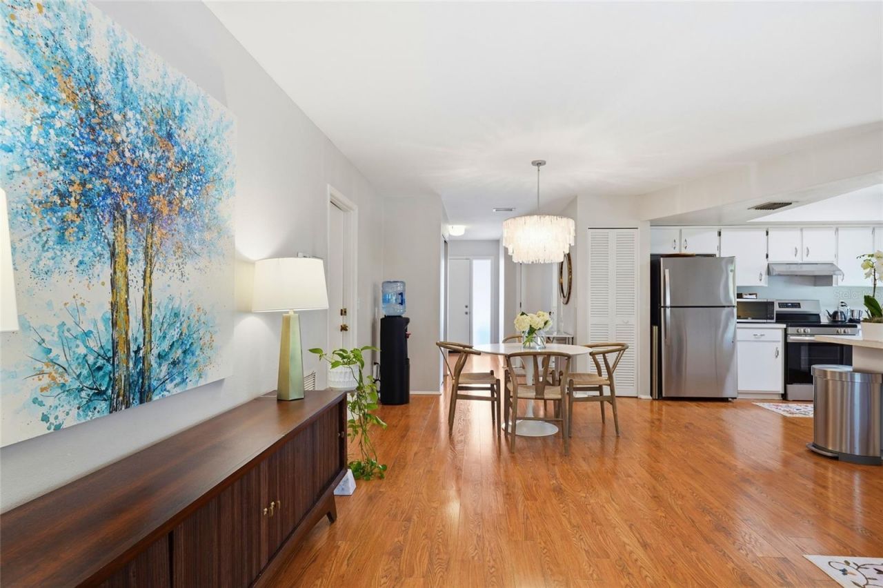 831 Highland Street, Sarasota, FL 34234 Photo